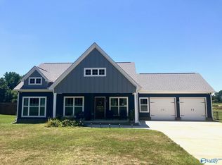 9890 Snake Rd, Athens, AL 35611