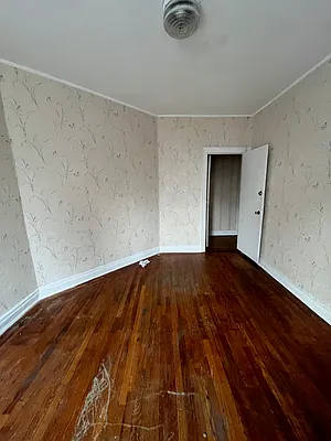 Rented by NYC LUXURY APT RENTALS CO LLC | media 7