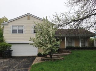 3825 Brett Ln, Glenview, IL