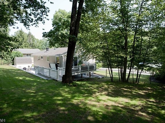 2nd image of 336 Conklintown Rd