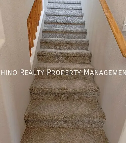 7420 Eagle Crest Ave NE — Photo 9