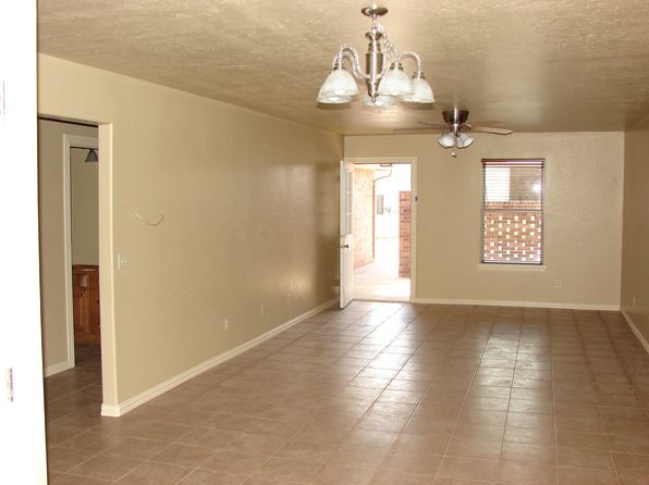 1211 Cypress Dr