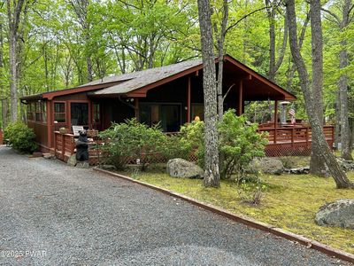 111 Roosevelt Dr, Dingmans Ferry, PA, 18328