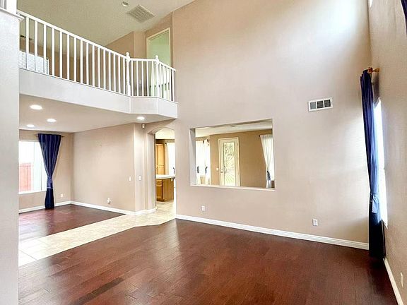 2nd image of 27609 Stanford Dr