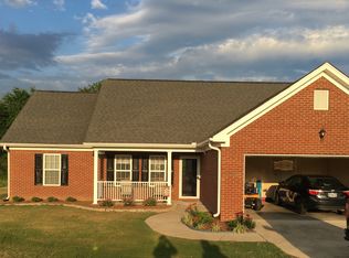 204 Brookstone Dr SW, Calhoun, GA 30701