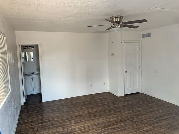 3rd image of 1452 E Cinnabar Ave APT 207