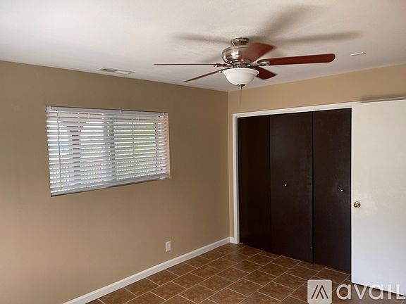 4th image of 24631 Patricia Ct