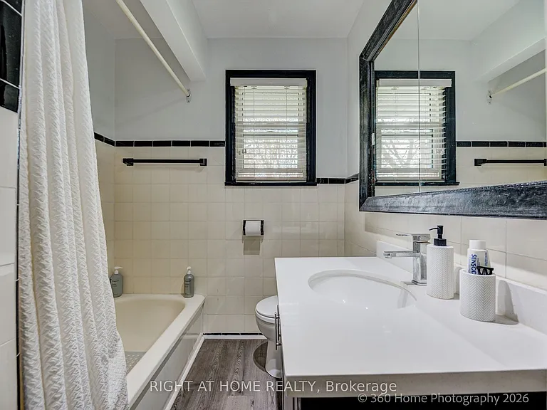 1493 Constance Dr — Photo 19