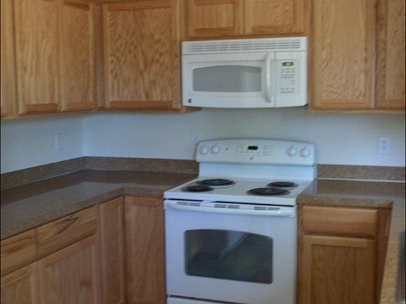 3rd image of 1000 S 89th Ave #2
