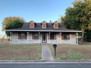 233 Bonham Dr, Hewitt, TX 76643