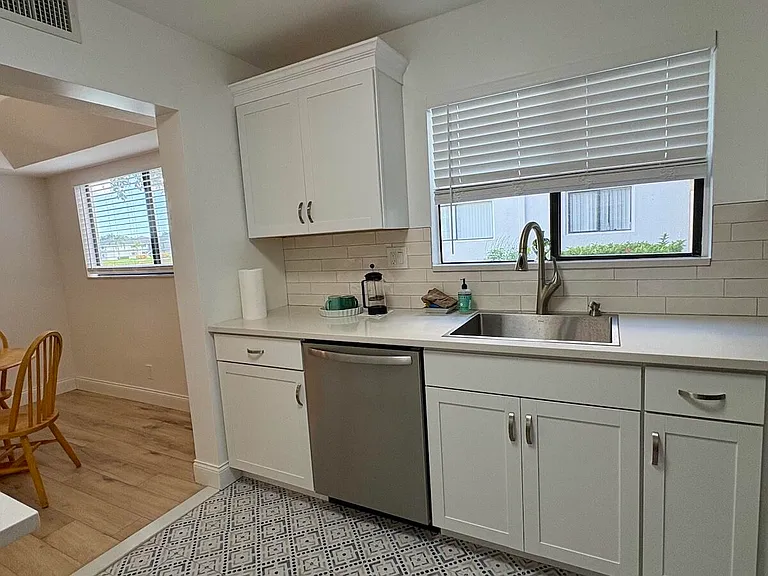 15091 Ashland Cir #I — Photo 9