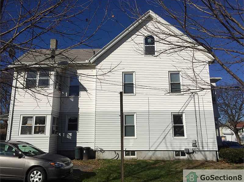 2nd image of 70 Walnut St