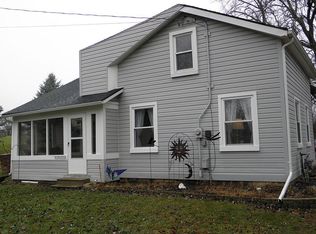 S51W30882 Old Village Rd, Mukwonago, WI 53149