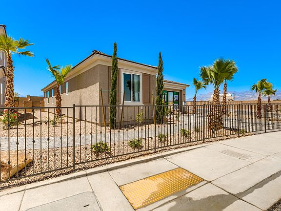 5th image of 5441 Desert Mirage St #Tcez5o