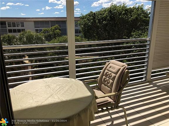 5th image of 3305 Aruba Way APT H4