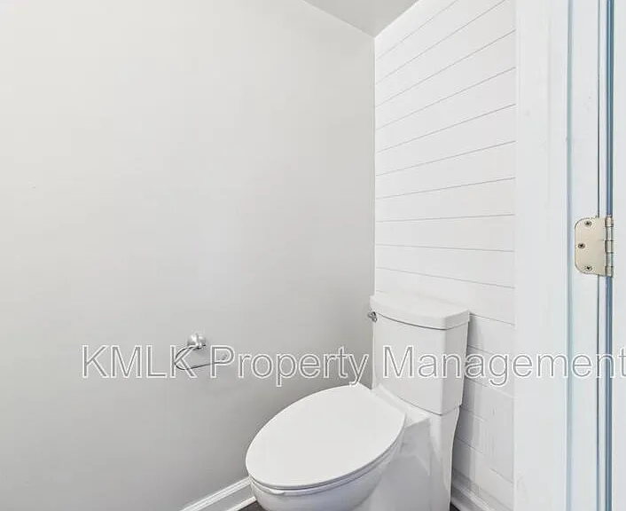 4037 N Steels Cir — Photo 54