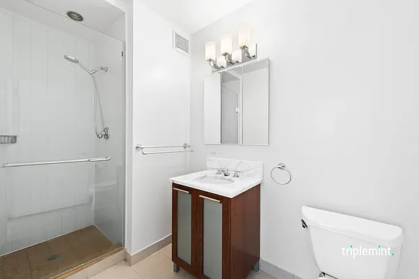 Rented by Triplemint | media 9