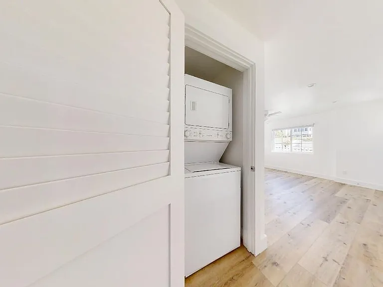 Brand New 2-Bedroom / 2-Bath on the Avenues in Redondo Beach! — Photo 10