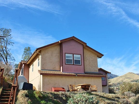2nd image of 64 Lakeair Dr