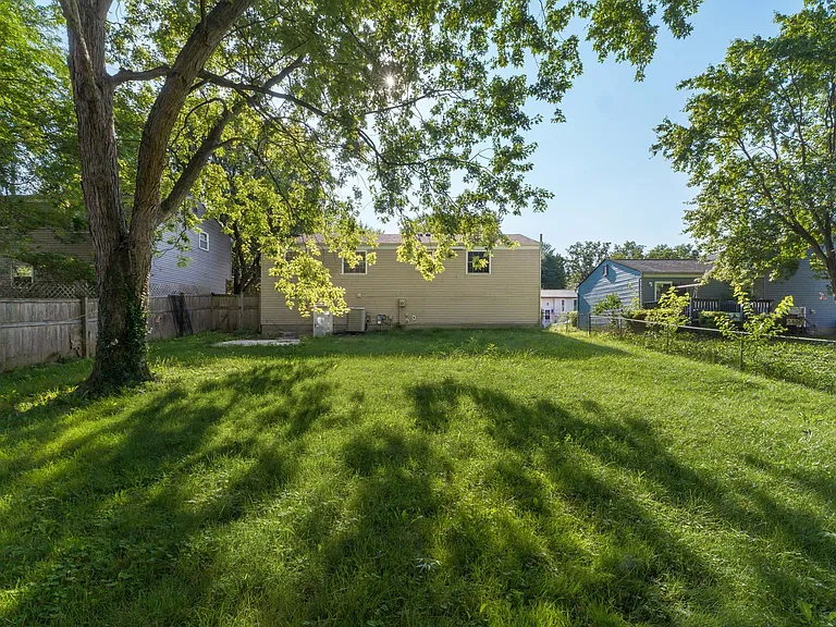 6501 Woodthrush Dr — Photo 25