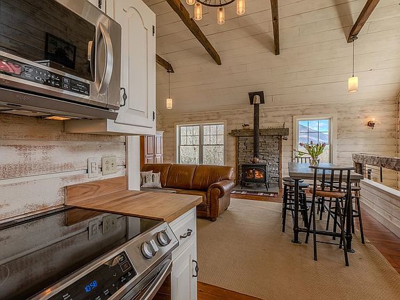 2nd image of 384 Alden Road #2