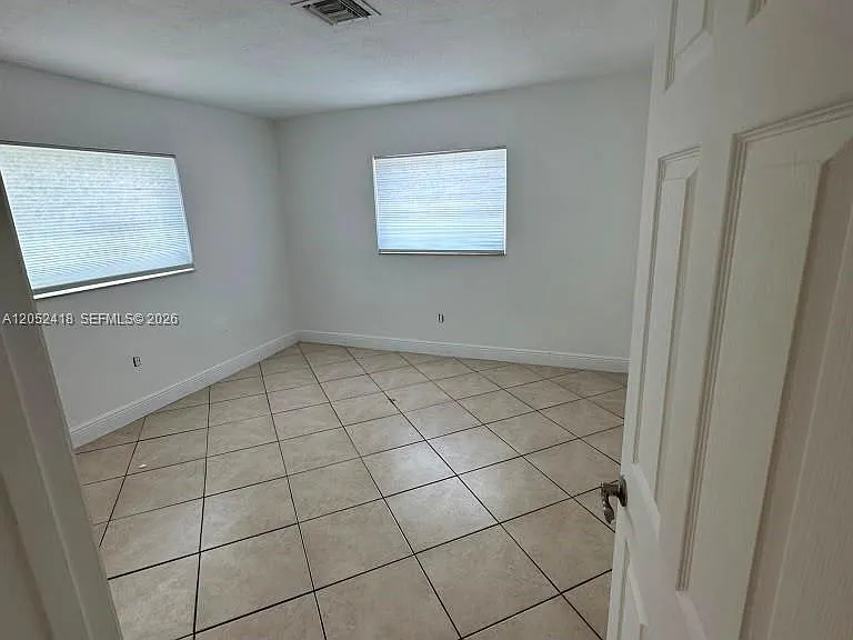 8601 SW 94th St #207W — Photo 5