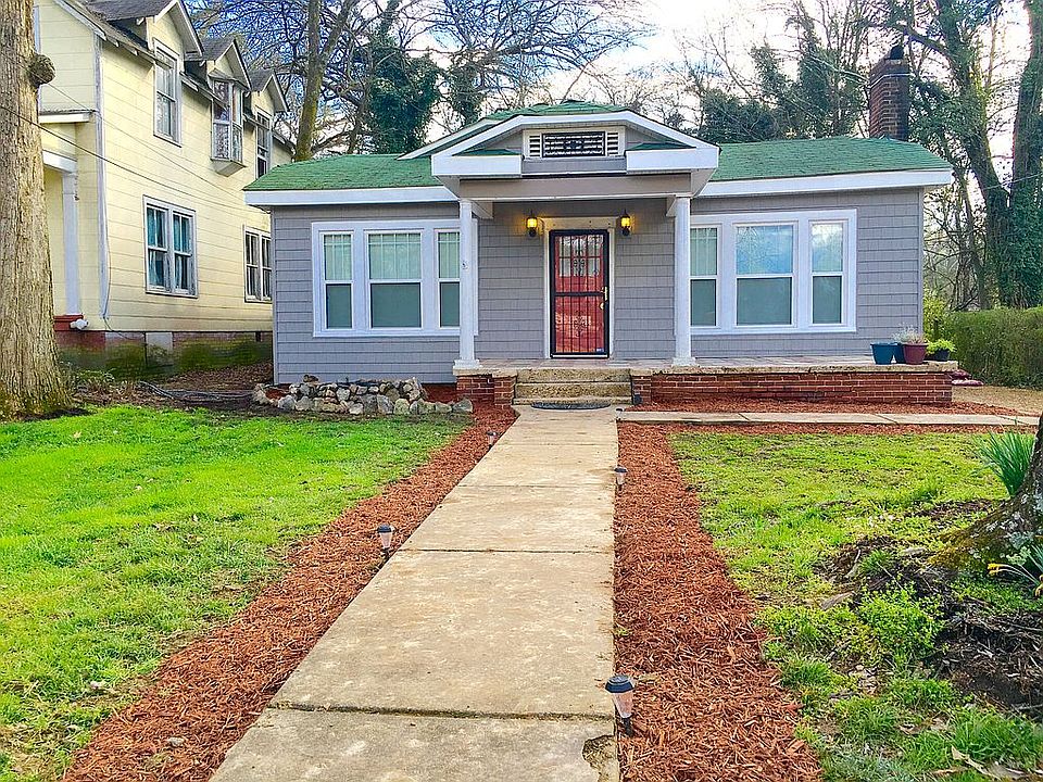 2nd image of 3212 Rosemont Dr