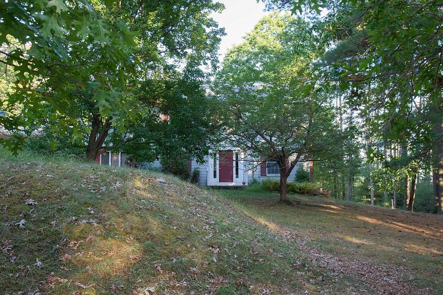 347 Sawkill Rd, Milford, PA 18337 Zillow