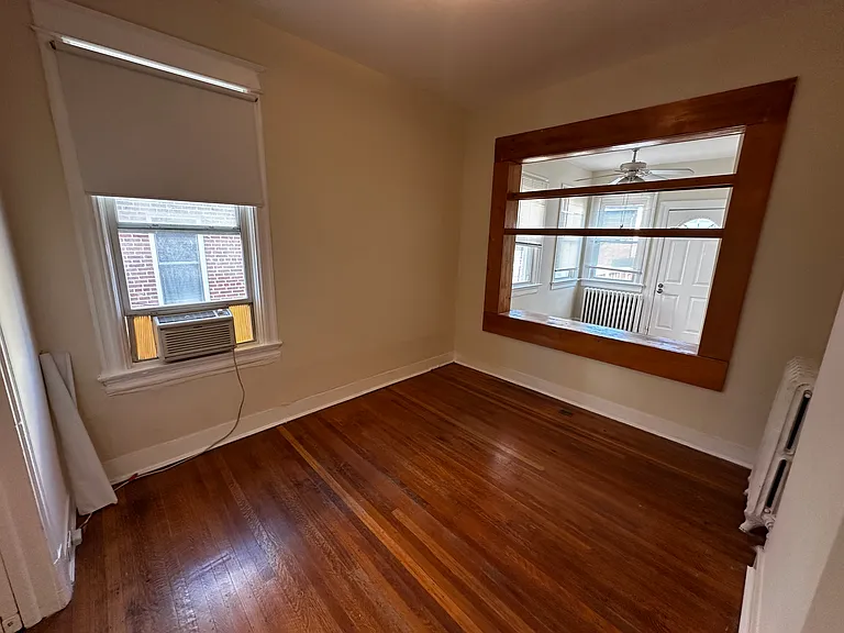 1223 F St NE — Photo 4