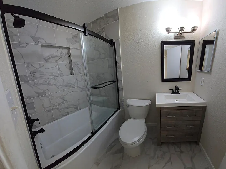 5640 Birchmont Dr #C — Photo 19