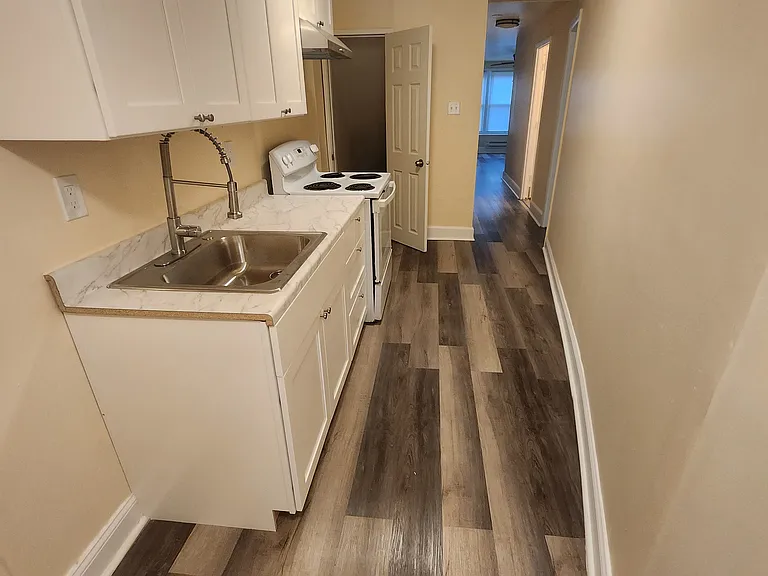 6747 Guyer Ave #A — Photo 10