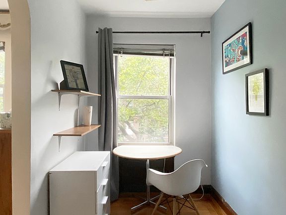 4th image of 40 2nd St #3