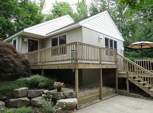 2597 56th St, Fennville, MI 49408