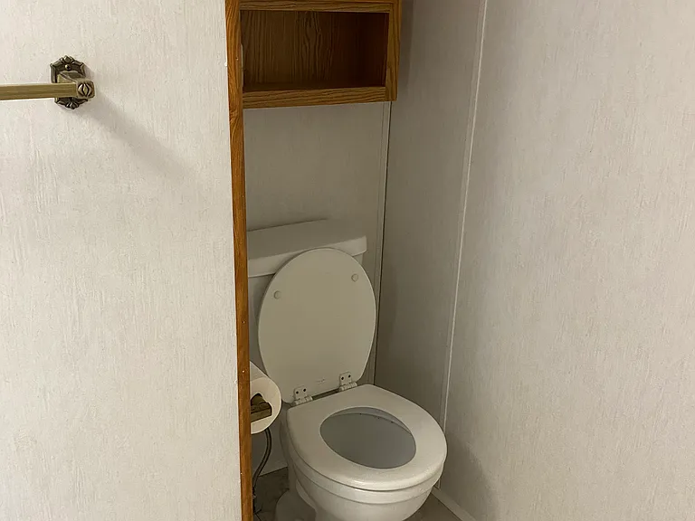 MBR Toilet