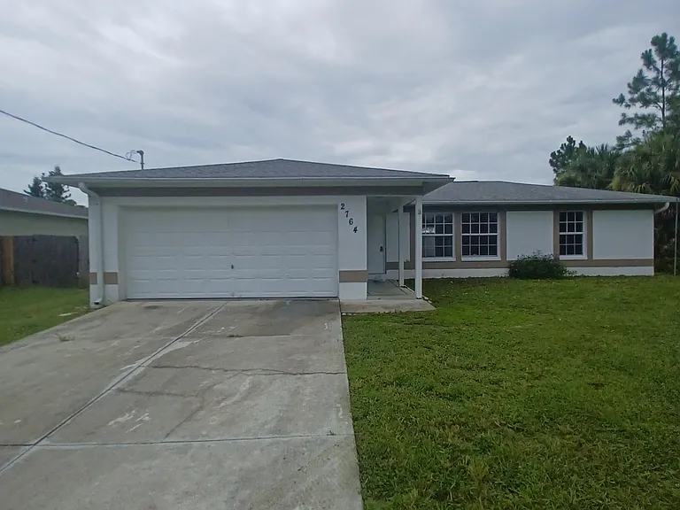 2764 Cranbrook Ave — Photo 7