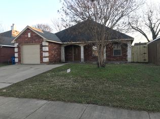 8524 Torreon St, Dallas, TX 75217