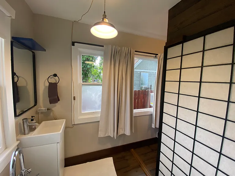 706 W Pikes Peak Ave #L1 — Photo 12