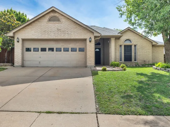 7304 Bennington Dr, Watauga, TX 76148