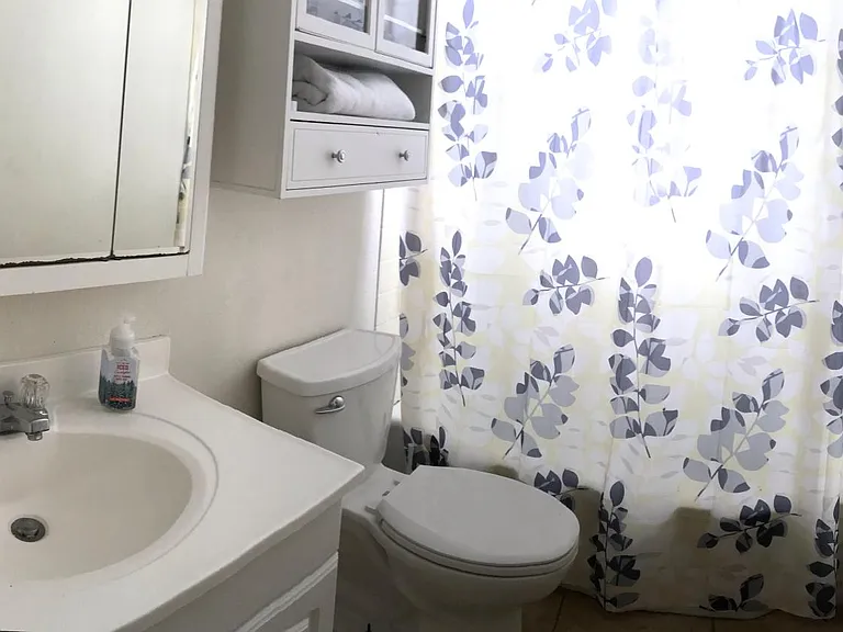 1504 Hamilton St — Photo 27