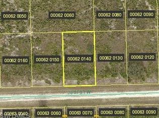 2706 70th St W, Lehigh Acres, FL 33971