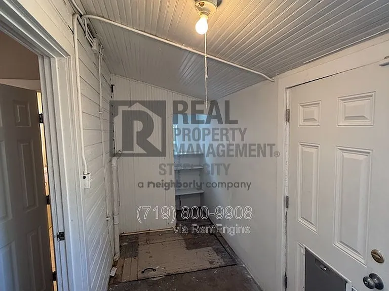 1411 E Routt Ave — Photo 10