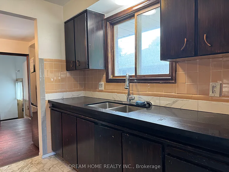 48 Meadowlark Dr — Photo 12