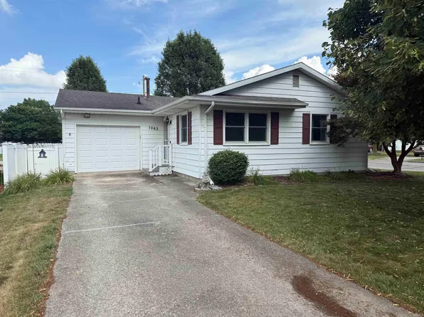 1063 Vine St, Decatur, IN 46733