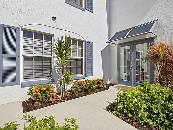 2nd image of 829 Tanbark Dr APT 104