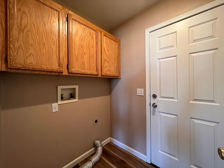 1073 Pepper Ln — Photo 19