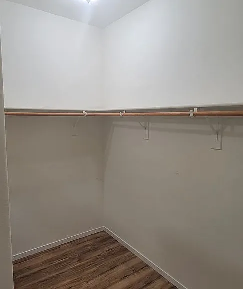 3833 Bowers Hollow Ave — Photo 18
