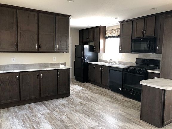 4th image of 7769 Kimberly Dr #182