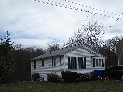 42 Lockwood St #2 Photo 1