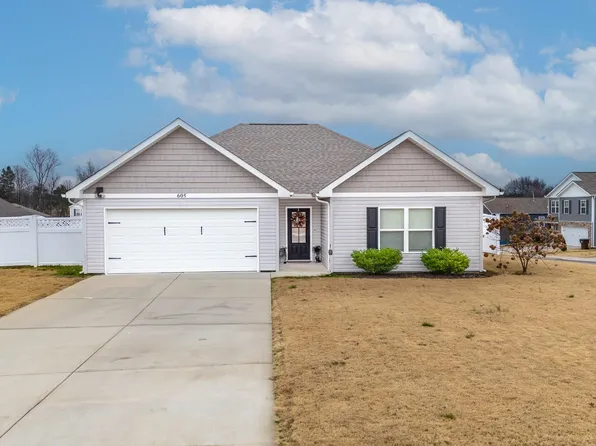 605 Clay Dr, Talbott, TN 37877