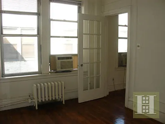 Rented by Halstead Real Estate | media 6